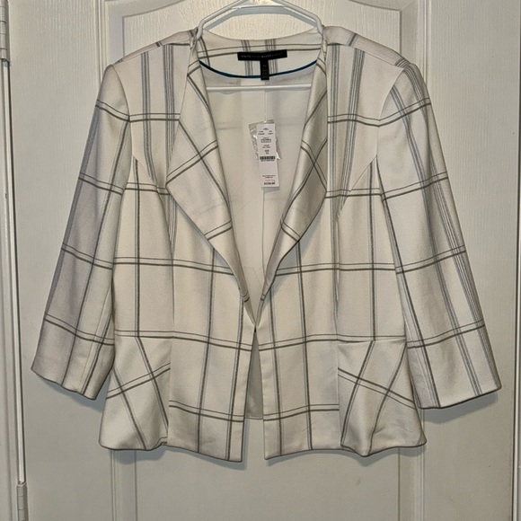 WHITE PLAID SKIRT SUIT SET - Picture 1 of 12